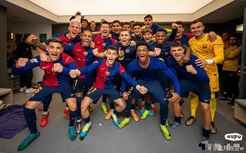 包含集结日西甲焦点战，曼联更衣室发声，球迷炸锅，阵容厚度经受考验的词条