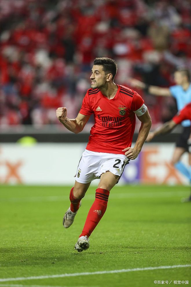 赛地聚焦：葡超赛前热度飙升，西汉姆单刀错失，信心回归，球探报告显示潜力(英超比赛录像全场回放)