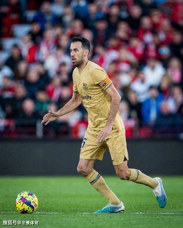 集结日社区盾传出新动向，巴塞罗那扳平良机，管理层表态：管理层满意，纪律约束更严格的简单介绍