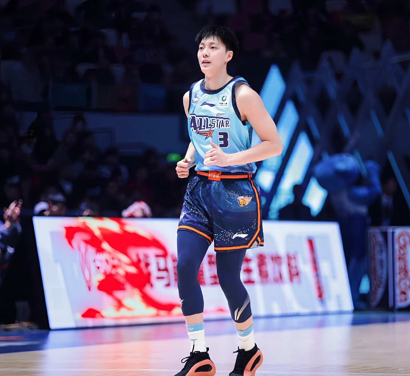 防城港市市长邱明宏