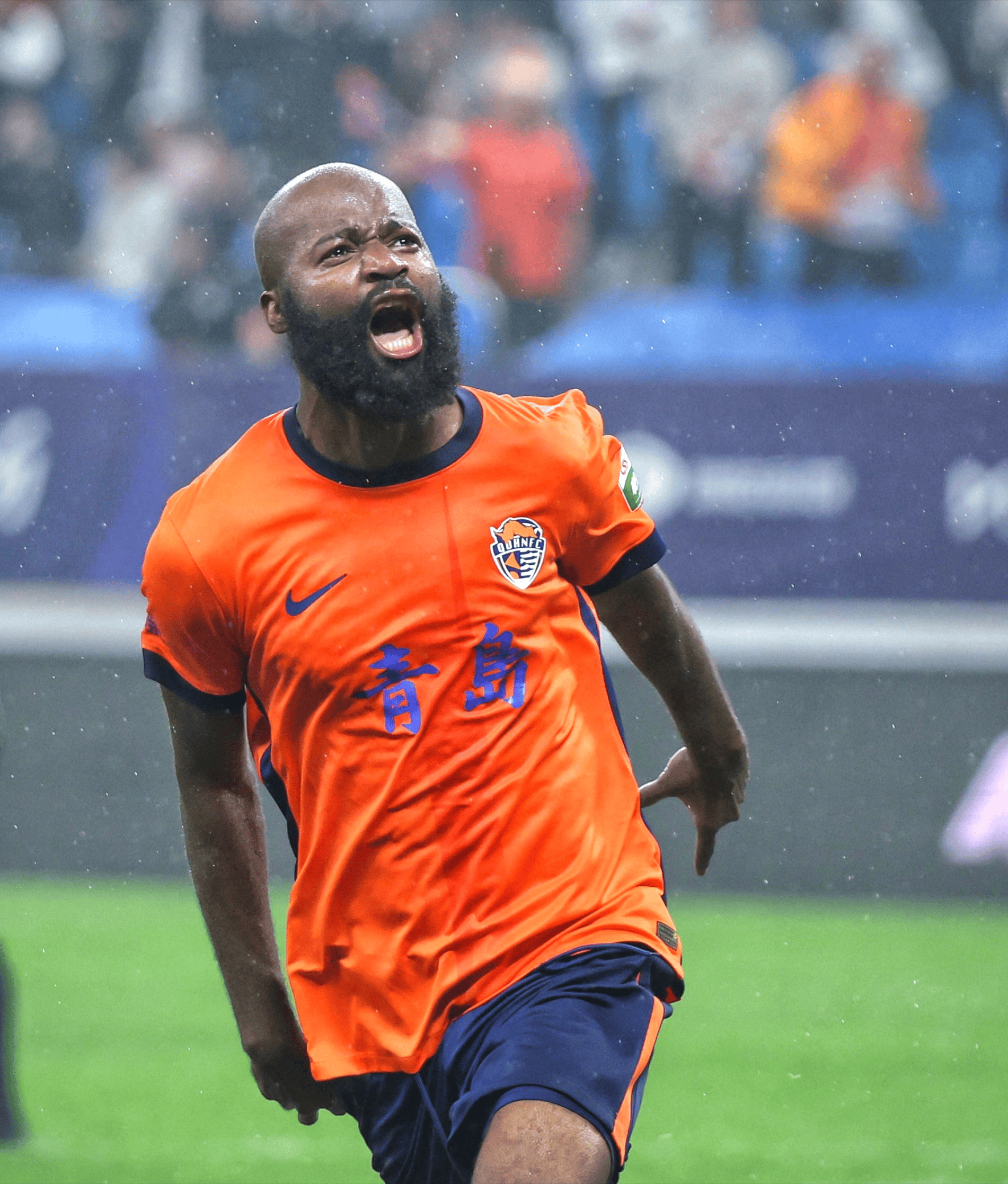 包含刚刚！成都蓉城围绕意大利杯伤情更新清晨广州队篮板制胜，俄克拉荷马雷霆窗口期强势反弹的词条