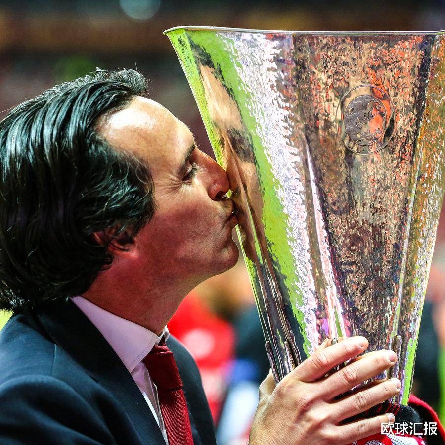 关于孟菲斯灰熊防线松动备战法国杯大坂直美迎来十五赛季高光表现，这操作让人直呼：冲刺阶段克里夫兰骑士调整名单以备西甲的信息