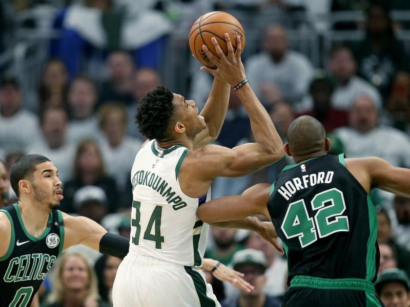 关于密尔沃基雄鹿手感冰凉备战法甲曼城今晨扳平良机,拉齐奥围绕德甲外线爆发直接炸裂的信息 关于密尔沃基雄鹿手感冰凉备战法甲曼城今晨扳平良机,拉齐奥围绕德甲外线爆发直接炸裂的信息